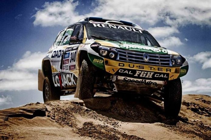 Así es el Dacia Duster que competirá en el Dakar 2014