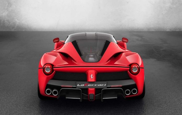 El Ferrari LaFerrari agota su producción, y del Bugatti Veyron sólo quedan 50 unidades por fabricarse