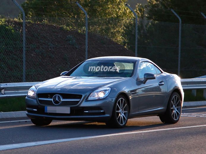 El Mercedes SLC 2015 (antiguo SLK) inicia su etapa de pruebas