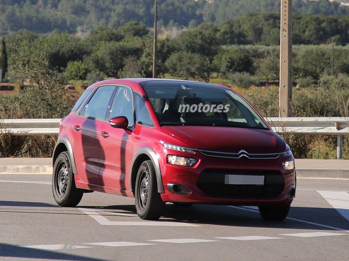Un avistamiento realmente sorprendente ¿Qué esconde esta Citroën C4 Picasso?
