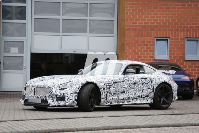 Mercedes Benz AMG GT GT3, se inician las pruebas de la versión más radical