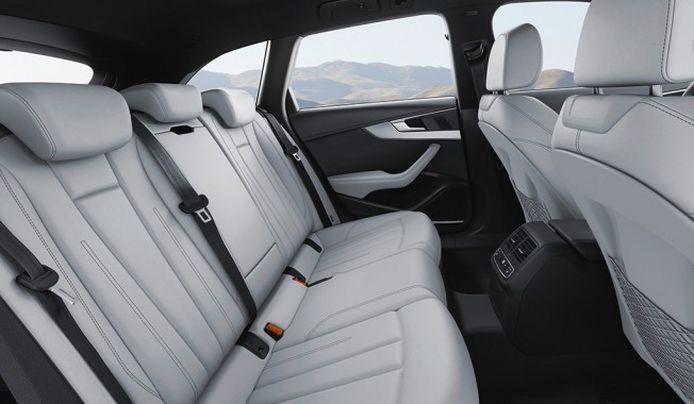 Audi S4 Avant 2016 - interior