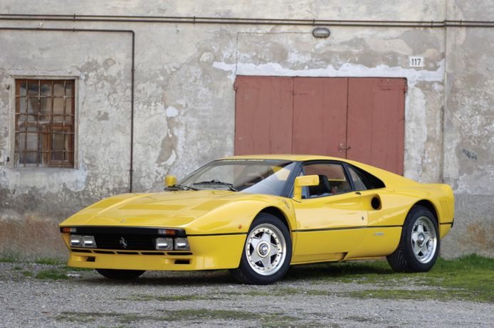 Los raros y veteranos Ferrari amarillos: el último 288 GTO prototipo superviviente