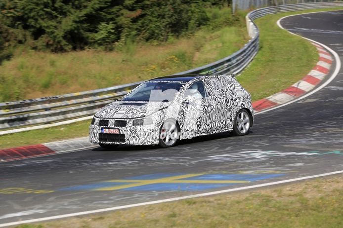 El Volkswagen Polo GTI 2017 se pone en forma en Nürburgring