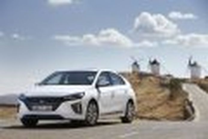 Hyundai Ioniq Hybrid: Precio y equipamiento para España