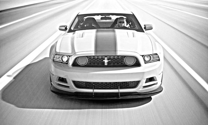 El caso del misterioso Mustang más rápido del mundo y la policía de Oklahoma 