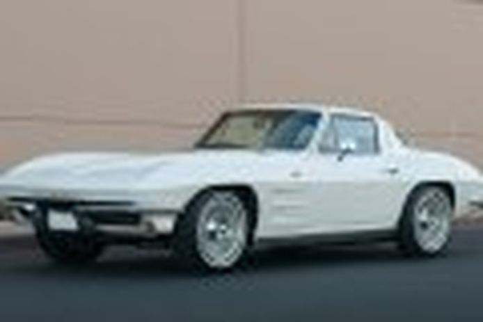 Un Corvette 1964 robado aparece en perfecto estado 40 años después