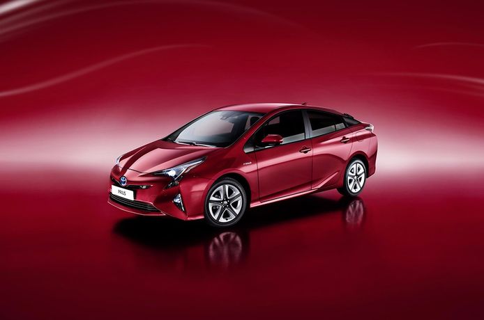 Toyota Prius 2017: ya a la venta en España con interesantes novedades tecnológicas