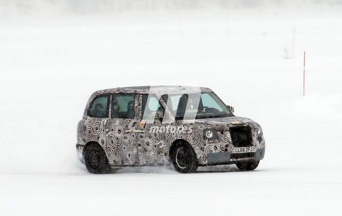 London Taxi LT5: el nuevo modelo híbrido en la nieve