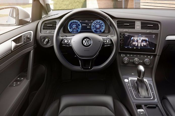 Volkswagen e-Golf 2017 - interior