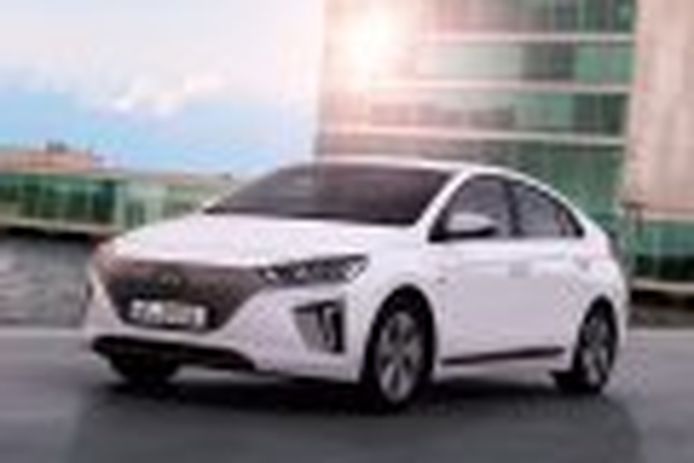 Precio del Hyundai IONIQ Electric: el nuevo eléctrico surcoreano parte de los 34.600€