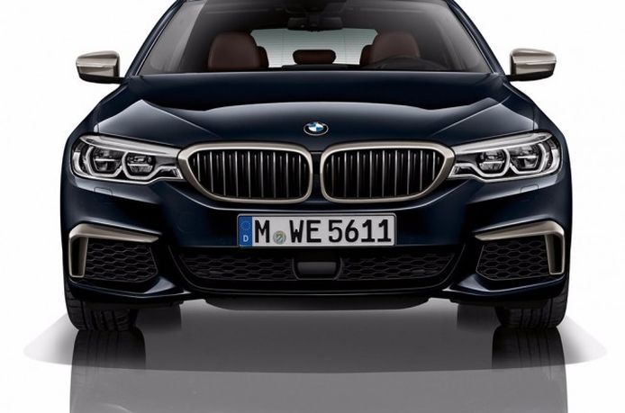 BMW M550d xDrive Touring 2018 - frontal