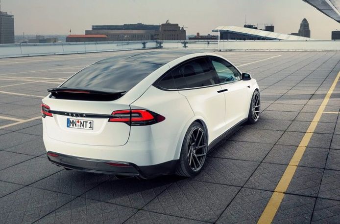 Tesla Model X preparado por Novitec