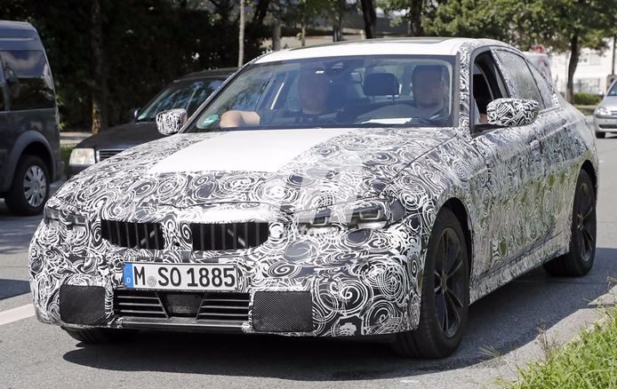 BMW Serie 3: ya cuenta con sus nuevas y tecnológicas ópticas delanteras