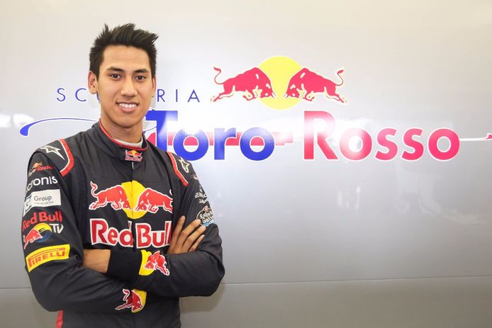 Sean Gelael participará en cuatro GP de 2017 con Toro Rosso