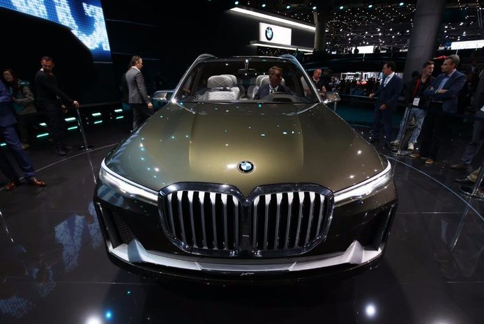 BMW X7, la respuesta al Range Rover llegará en 2019