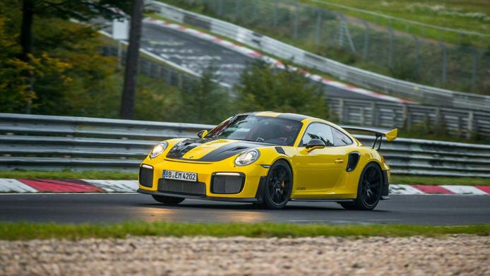 El Porsche 911 GT2 RS pulveriza el crono en Nürburgring