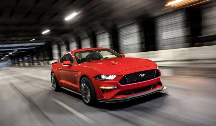 Ford Mustang GT Performance Pack Level 2: el Mustang más agresivo llega en 2018