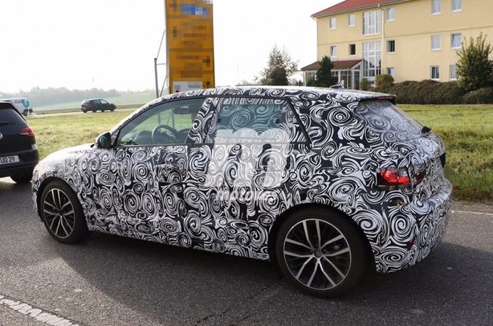 Audi A1 2018 - foto espía posterior