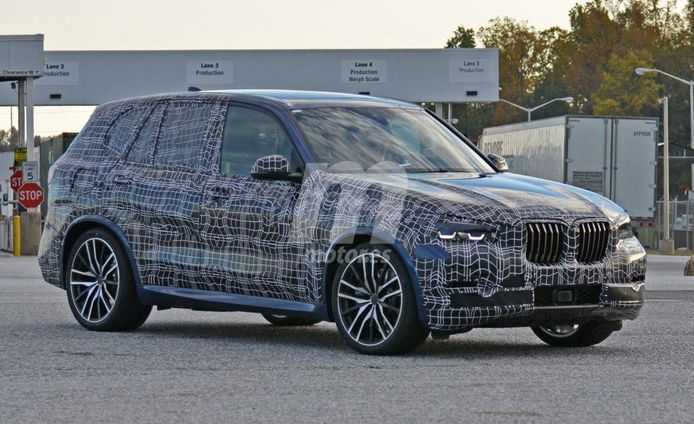 El BMW X5 2018 estrena camuflaje en la factoría de Spartanburg