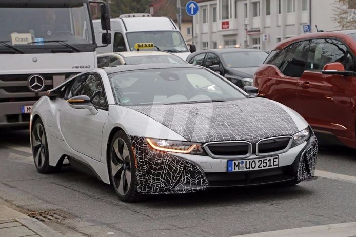 BMW comienza las pruebas del i8 LCI para ser presentado en primavera