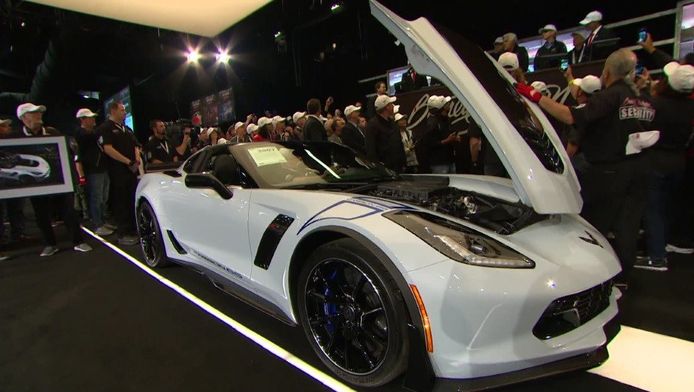 El primer Corvette Carbon 65 Edition subastado por 1.4 millones