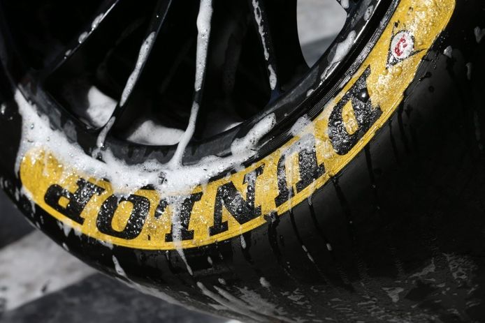 Test de Dunlop en MotorLand Aragón: desde dentro