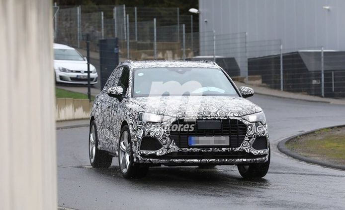 Audi RS Q3 2019 - foto espía frontal
