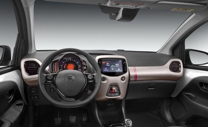 Citroën C1 2018 - interior