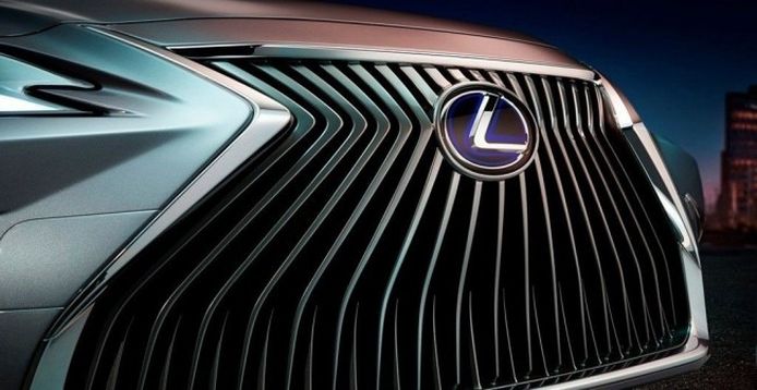 Lexus ES 2019 - frontal