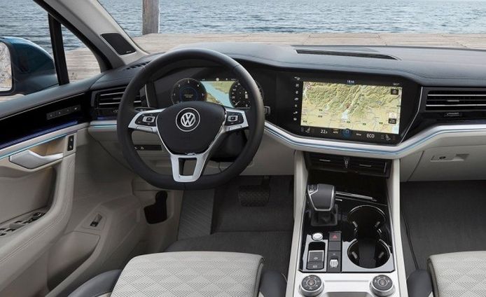 Volkswagen Touareg 2018 - interior