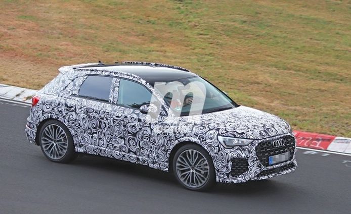 Audi RS Q3 2019 - foto espía