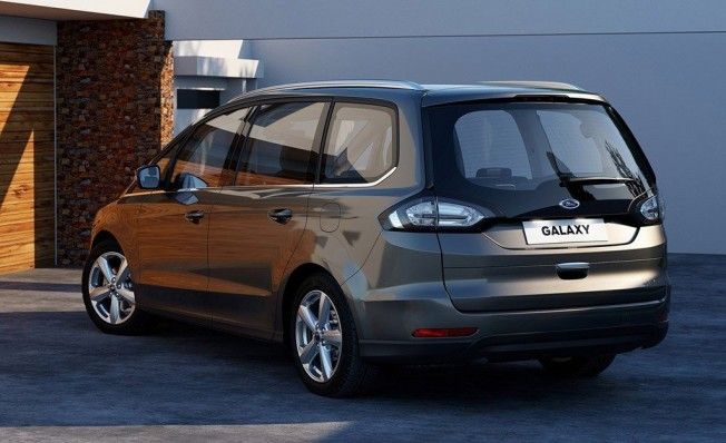 Ford Galaxy - posterior Ford Galaxy - posterior