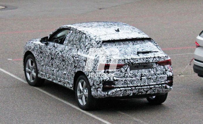 Nuevas fotos espía desvelan más detalles del nuevo Audi Q3 Sportback