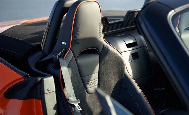 Mazda MX-5 30 Aniversario - interior Mazda MX-5 30 Aniversario - interior