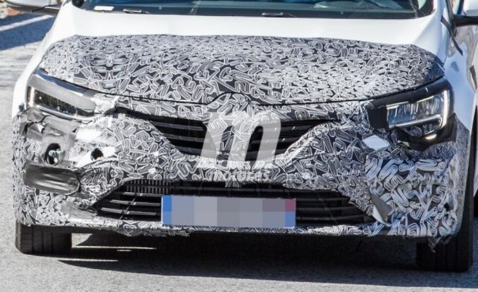 Renault Mégane 2020 - foto espía frontal