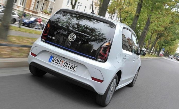 Volkswagen e-Up! - posterior