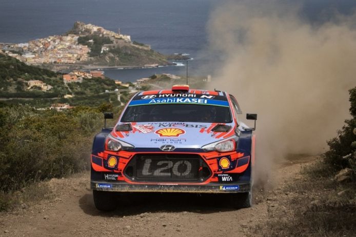 Dani Sordo gana por sorpresa el Rally de Italia-Cerdeña