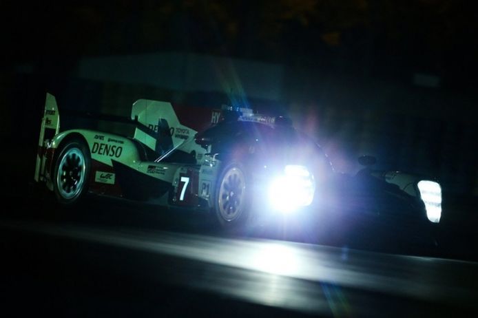 El Toyota #7 doblega al #8 y saldrá en la pole de Le Mans