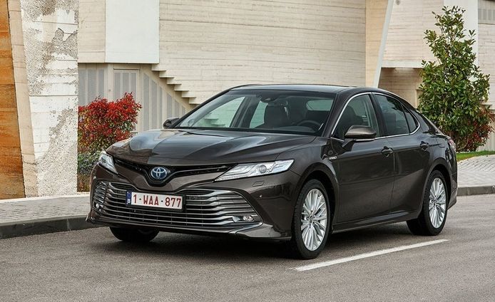 El nuevo Toyota Camry Hybrid llega a España, la berlina híbrida ya tiene precios