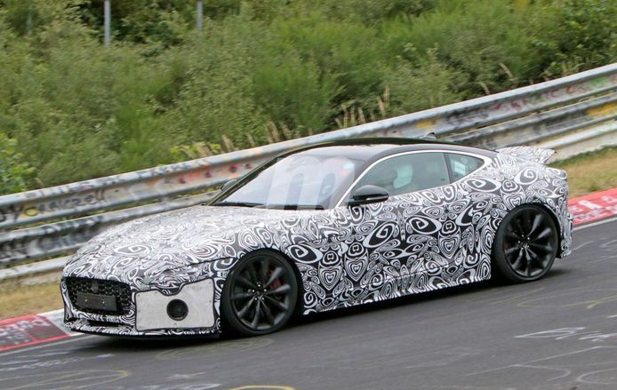 El futuro Jaguar F-Type Coupé 2021 ya está rodando en Nürburgring