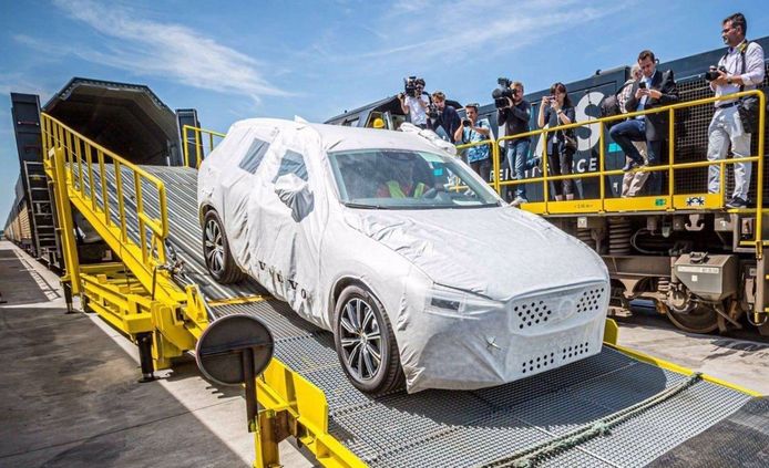 China ya exporta a Europa unidades del Volvo XC60