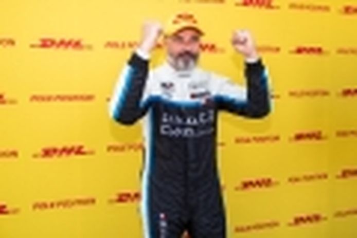 Muller se lleva la primera pole del WTCR en Ningbo, Azcona es tercero
