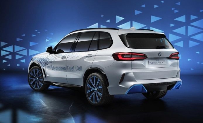 BMW i Hydrogen NEXT - posterior