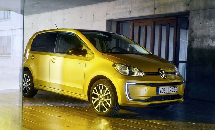 Volkswagen e-up! 2020, más autonomía para el pequeño coche eléctrico