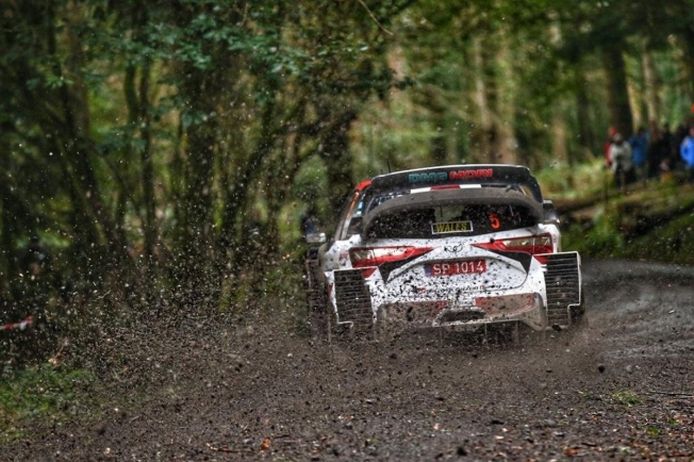 Kris Meeke se hace con el mejor crono en el shakedown del Rally de Gales