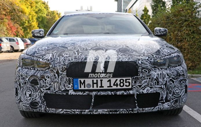 Nuevas fotos espía del futuro BMW Serie 4 Coupé desvelan también el interior