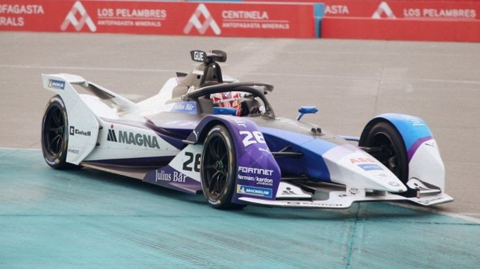 Mitch Evans logra para Jaguar la pole del ePrix de Santiago de Chile