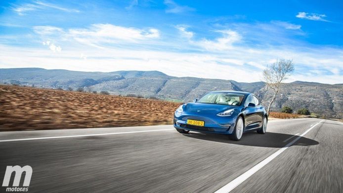 Los coches eléctricos de Tesla usarán baterías de LG Chem y CATL