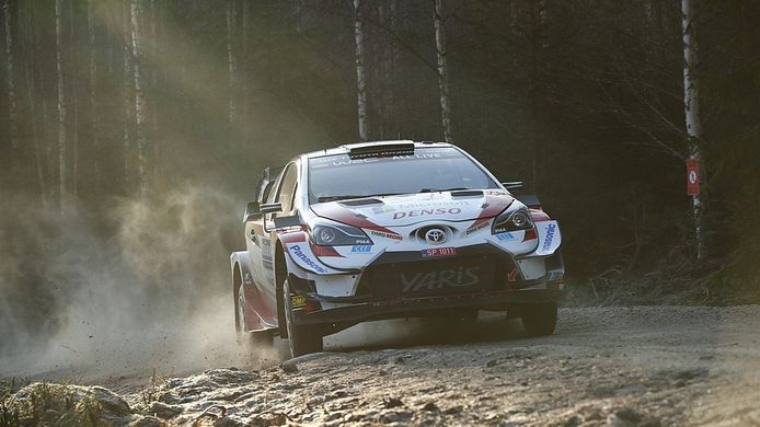 Rovanperä y Latvala lideran el peculiar doble shakedown del Rally de Suecia